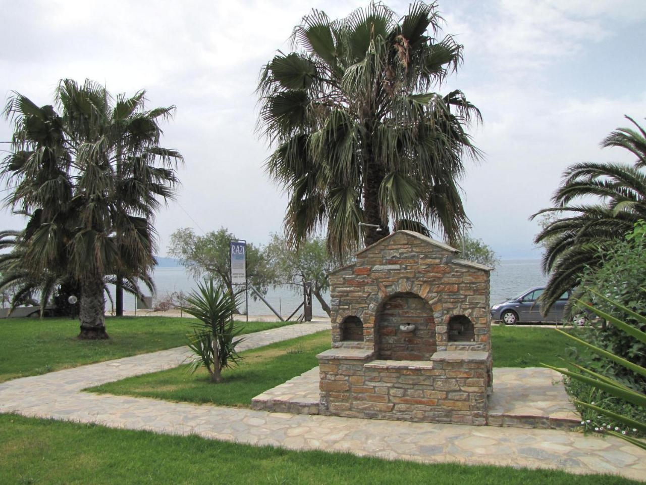 Razi Beach Lefokastro Bagian luar foto