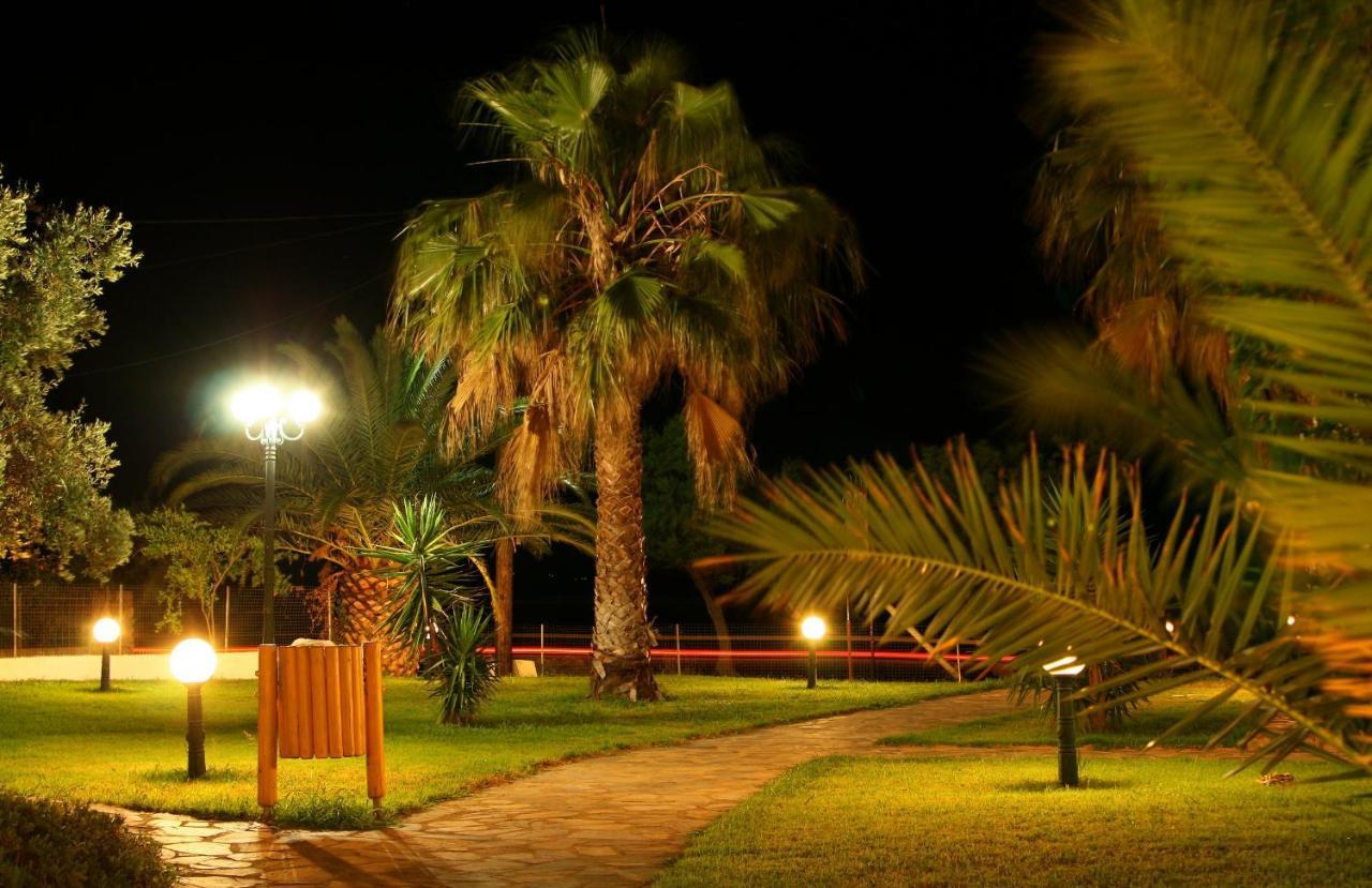 Razi Beach Lefokastro Bagian luar foto