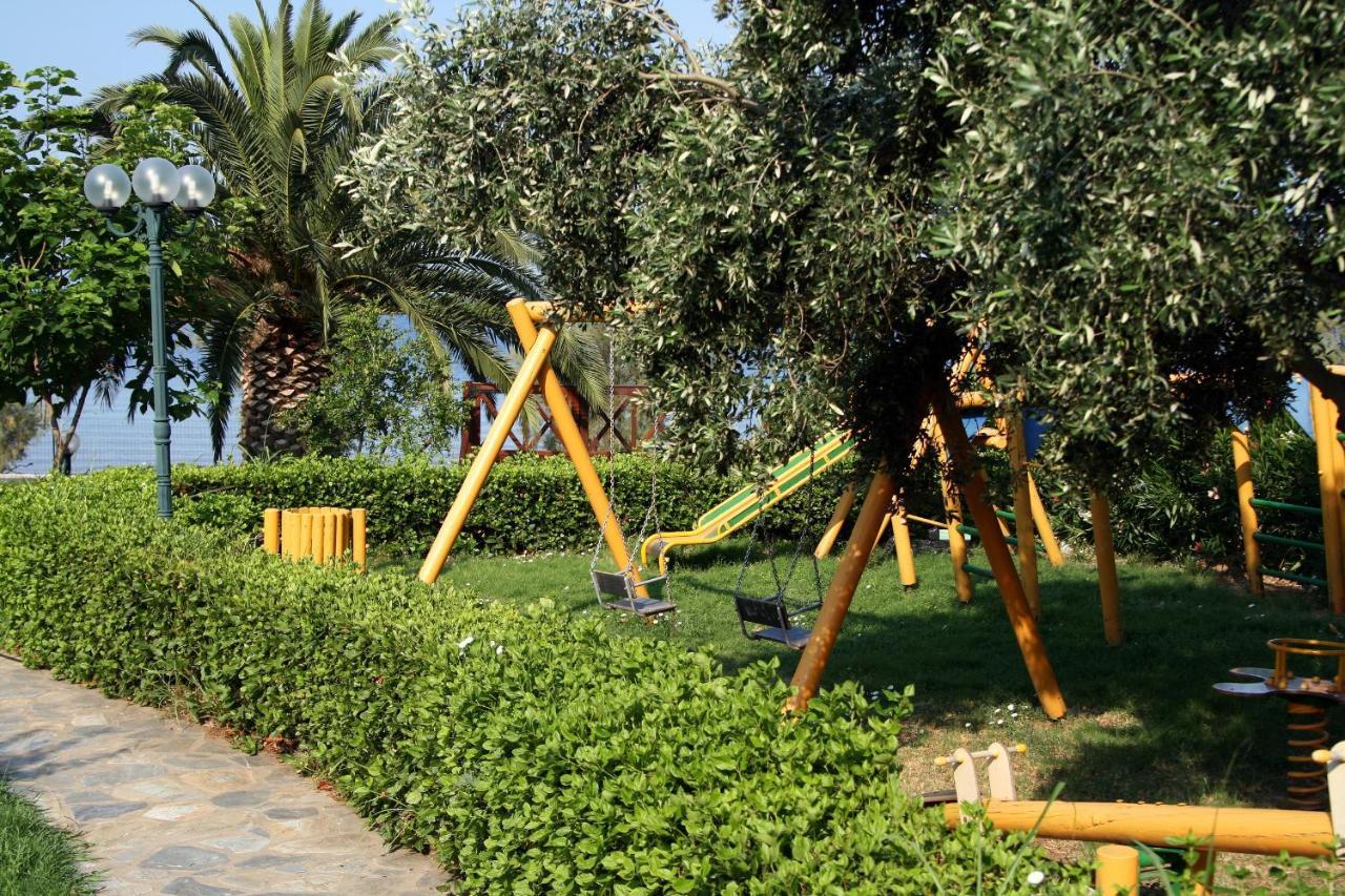 Razi Beach Lefokastro Bagian luar foto