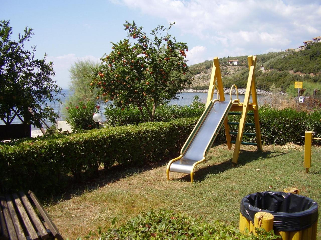 Razi Beach Lefokastro Bagian luar foto